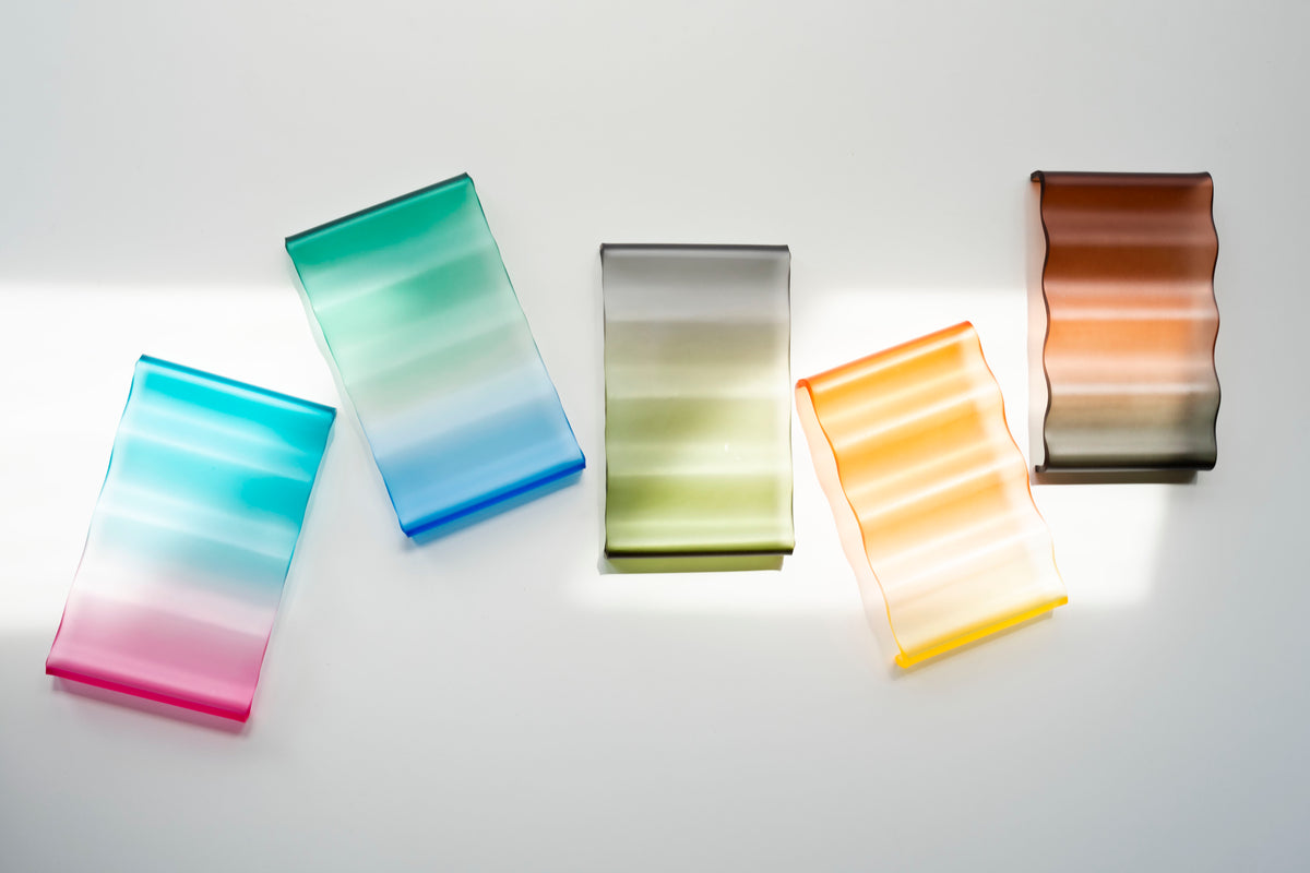 amabro ACRYLIC WAVE TRAY 波浪彩色漸變托盤