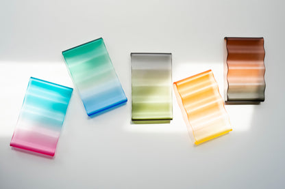amabro ACRYLIC WAVE TRAY 波浪彩色漸變托盤