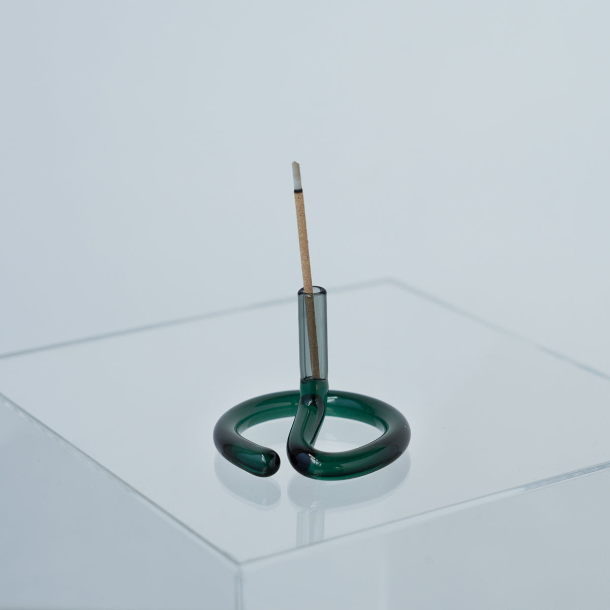 amabro TWO TONE INCENSE HOLDER 拼色玻璃線香座